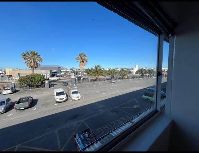 50M² OFFICE TO LET IN PARKLANDS